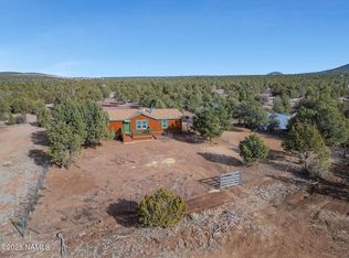 2705 W Honeysuckle Rd, Williams, AZ 86046