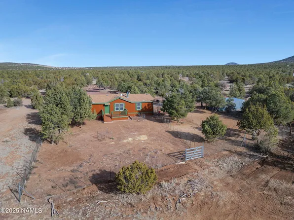 2705 W Honeysuckle Rd, Williams, AZ 86046