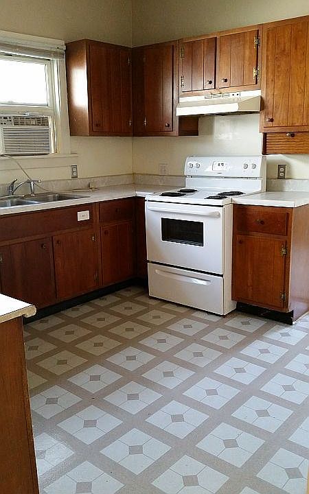 2 Bedroom - Kitchen