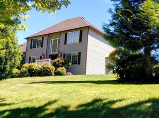 2206 SW North Star Way, Troutdale, OR 97060