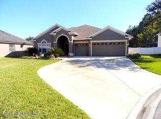 3247 Wandering Oaks Dr, Orange Park, FL 32065