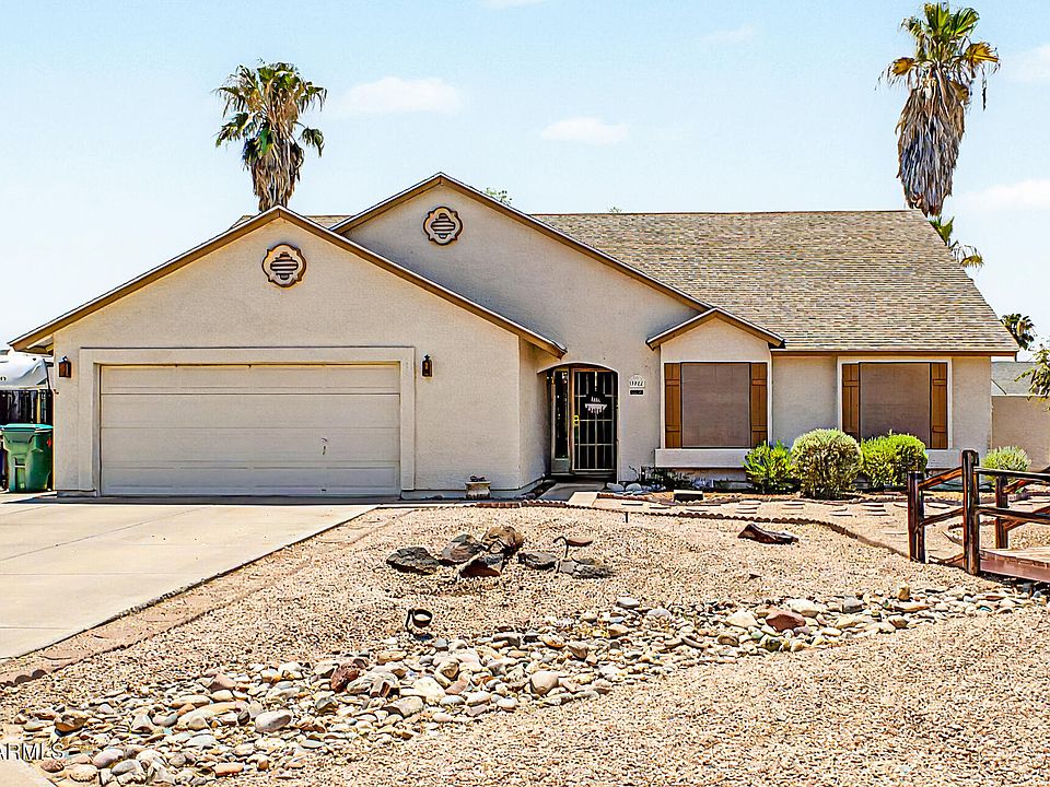 1st image of 3053 E LOCKWOOD Street