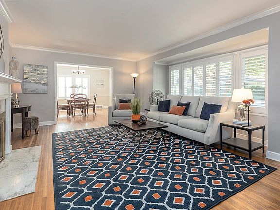 4th image of 3444 N Northwood Dr