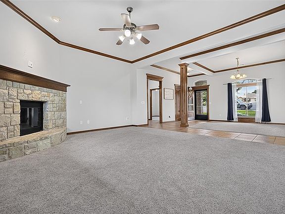 4th image of 12261 Little Oak Cir