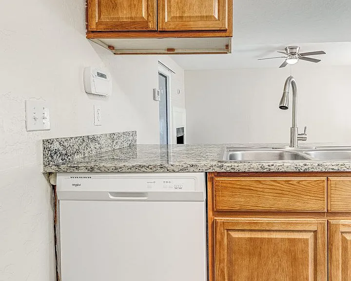 2904 NW 45th Pl #2904-C — Photo 20