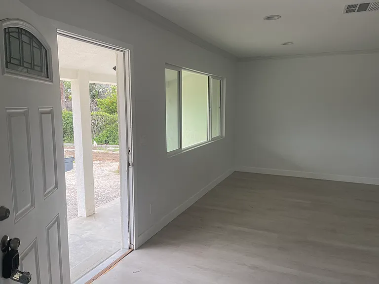 14287 Polk St — Photo 24