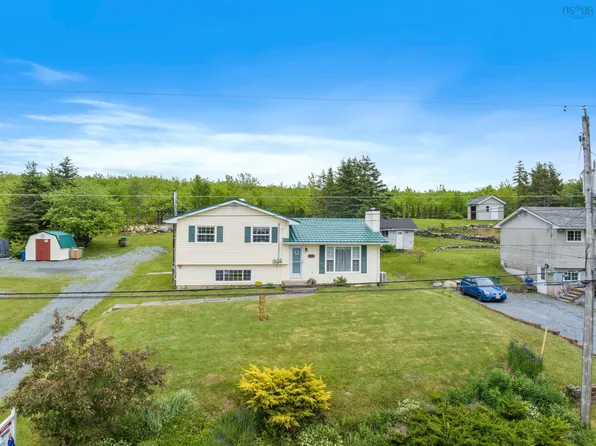 166 Candy Mountain Rd, Mineville, NS B2Z 1K4