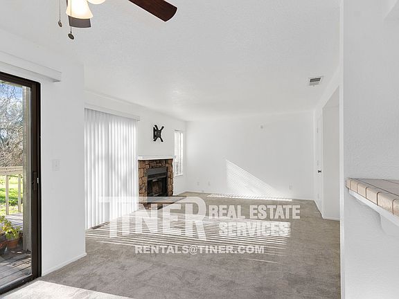 3rd image of 7537 Latour Ln