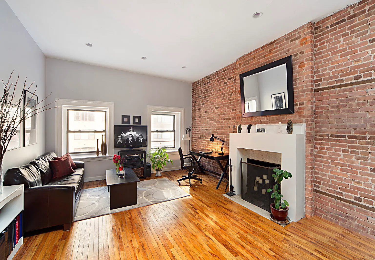 34 East 38th Street — Photo 1
