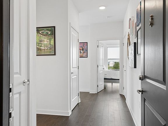 4th image of 1677 54th Ave N APT 400