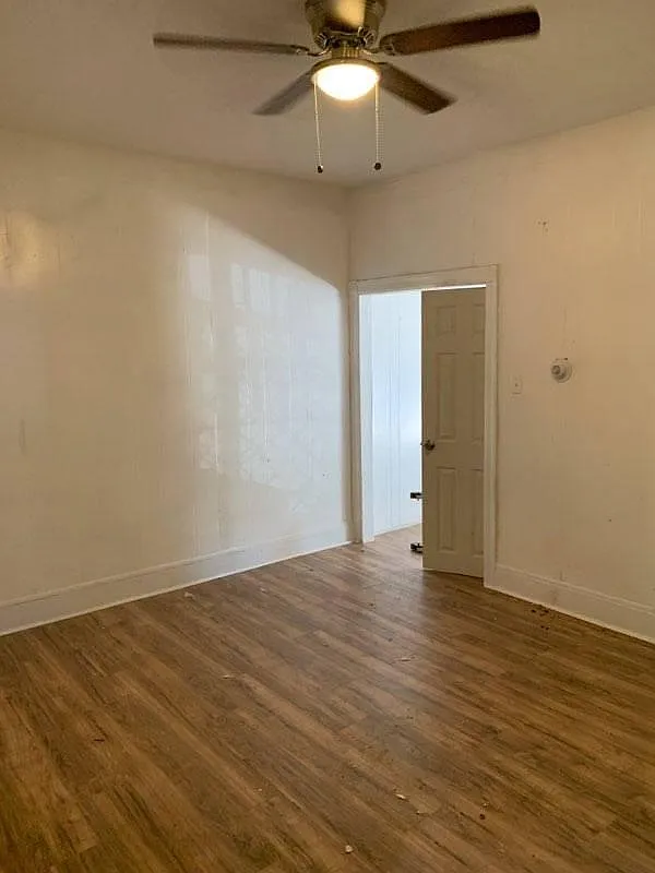 3 bed, 1250 sqft, $1,450 — Photo 3