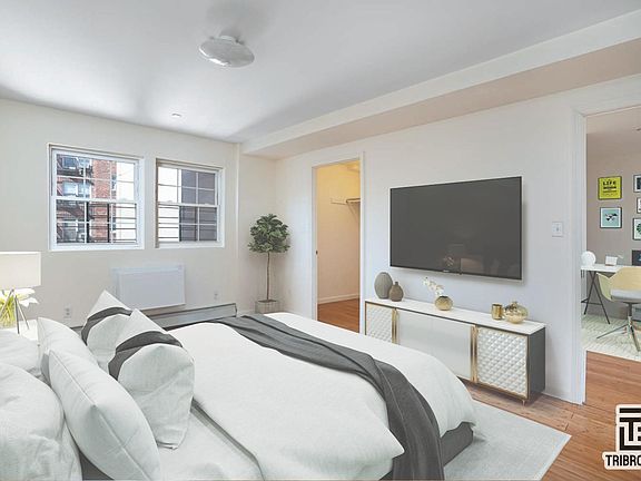 4th image of 8402 143rd St APT 301
