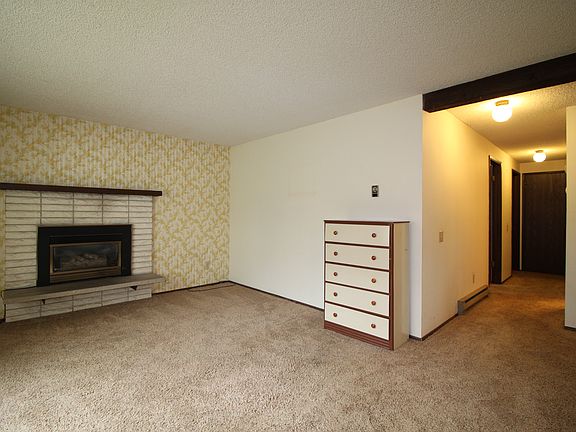 4th image of 2170 Crosswoods Cir