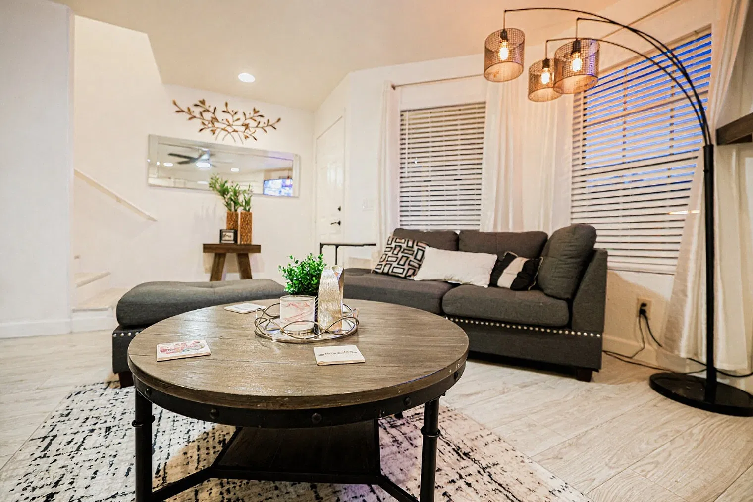 2 bed, 2.5 bath, $3,641 — Photo 3