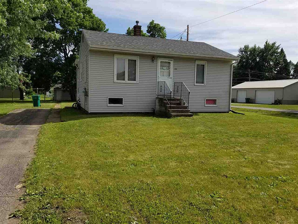 1st image of 200 E Gilbert Dr