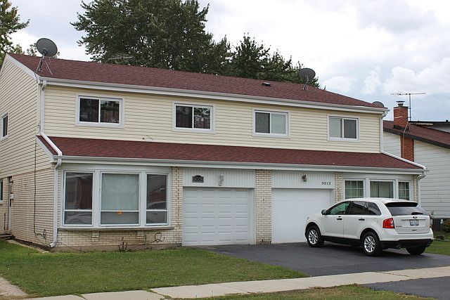 1st image of 9009 W Oaks Ave