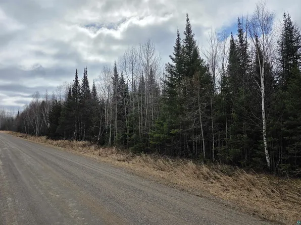 10 Oja Rd, Hibbing, MN 55746