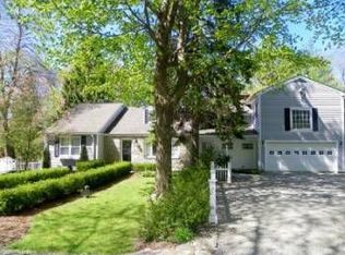 8 Wilkes Rd, Danbury, CT 06811