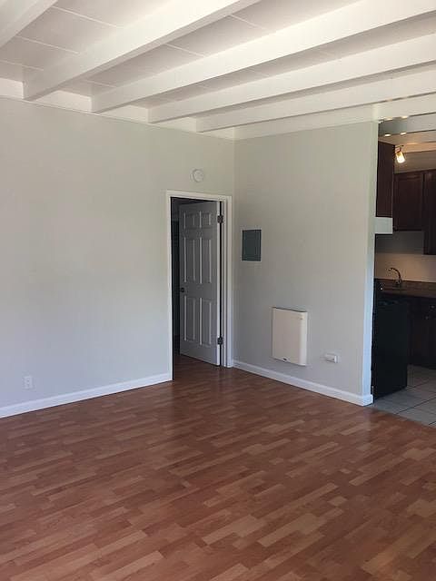 1st image of 330 Ventura Ave APT 2