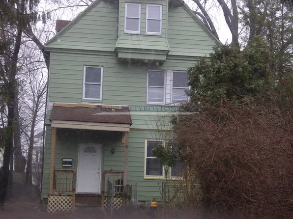 5 Murdock St, Brighton, MA 02135