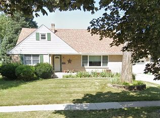 1220 Roncevalles Ave, Rockford, IL 61107