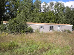9541 Pickerel Lake Rd, Petoskey, MI 49770