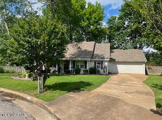 7188 Larkfield Cv, Olive Branch, MS 38654
