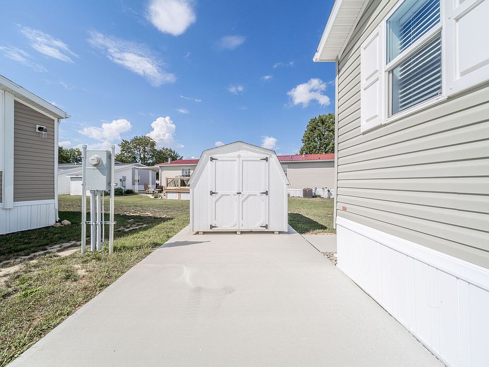 Exterior Image-7-Clayton C98 Camelot Village