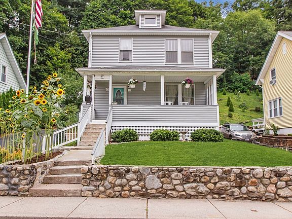 4th image of 51 Francis Ave