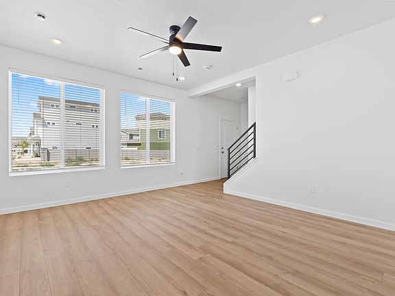 5th image of 356 N Corridor Ln