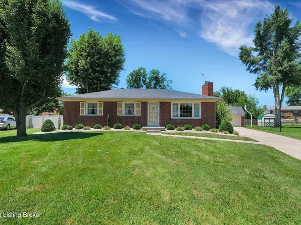 9910 Fireside Dr, Louisville, KY 40272