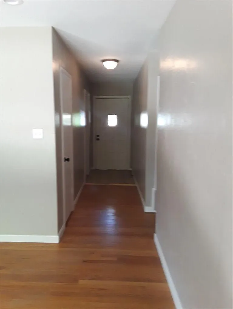 4 bed, 1505 sqft, $1,950 — Photo 2
