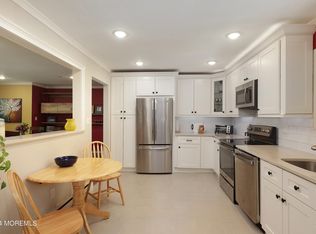 69 Western Reach, Red Bank, NJ 07701