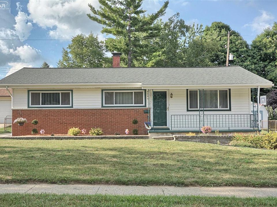1st image of 9096 Chelmsford Dr