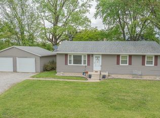 340 N Hillcrest Dr, Logansport, IN 46947