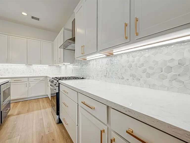 3503 Anita St — Photo 32
