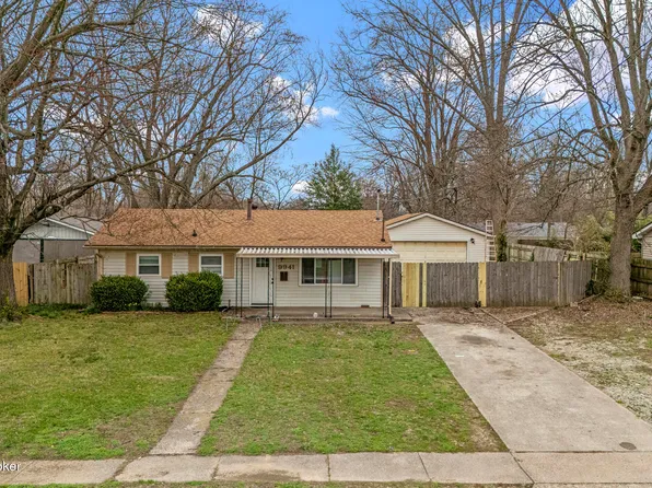 9941 Appollo Ct, Louisville, KY 40272