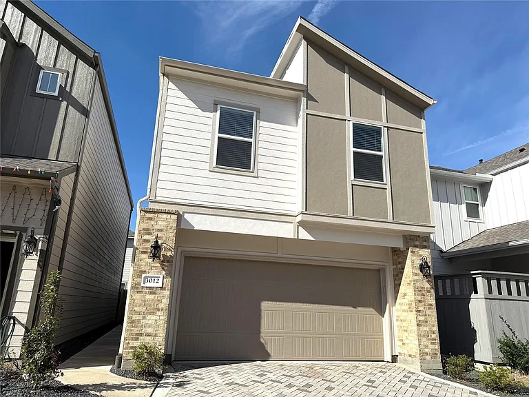 3012 Moonlit Mesa Ln — Photo 1