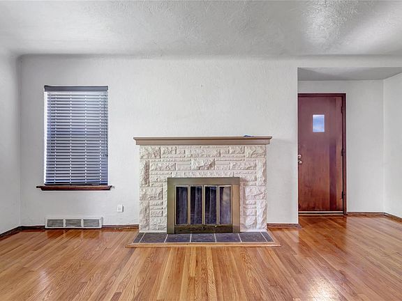4th image of 9123 Vasel Dr