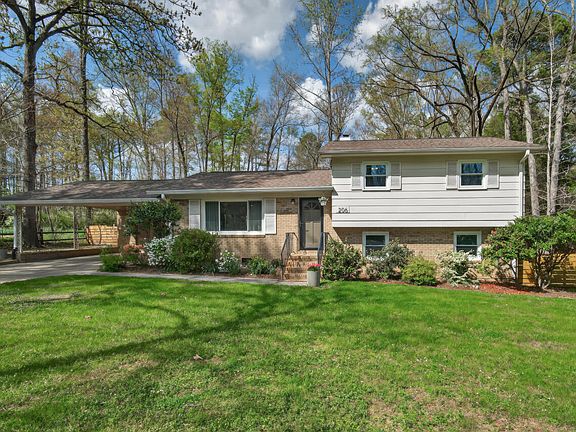 3rd image of 206 Argonne Dr