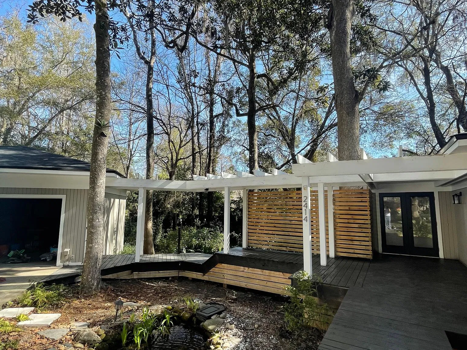 3 bed, 1810 sqft, $2,600 — Photo 1