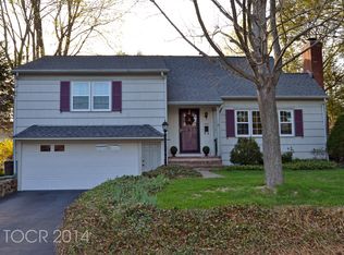 126 Claremont Rd, Ridgewood, NJ 07450