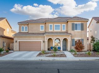 3078 Poe Ave, Clovis, CA 93619