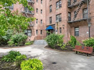 35 Oliver St #6E, Brooklyn, NY 11209