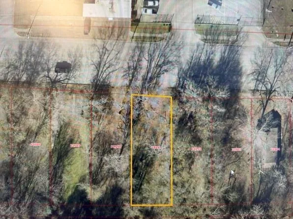 1114 E Young St, Longview, TX 75602