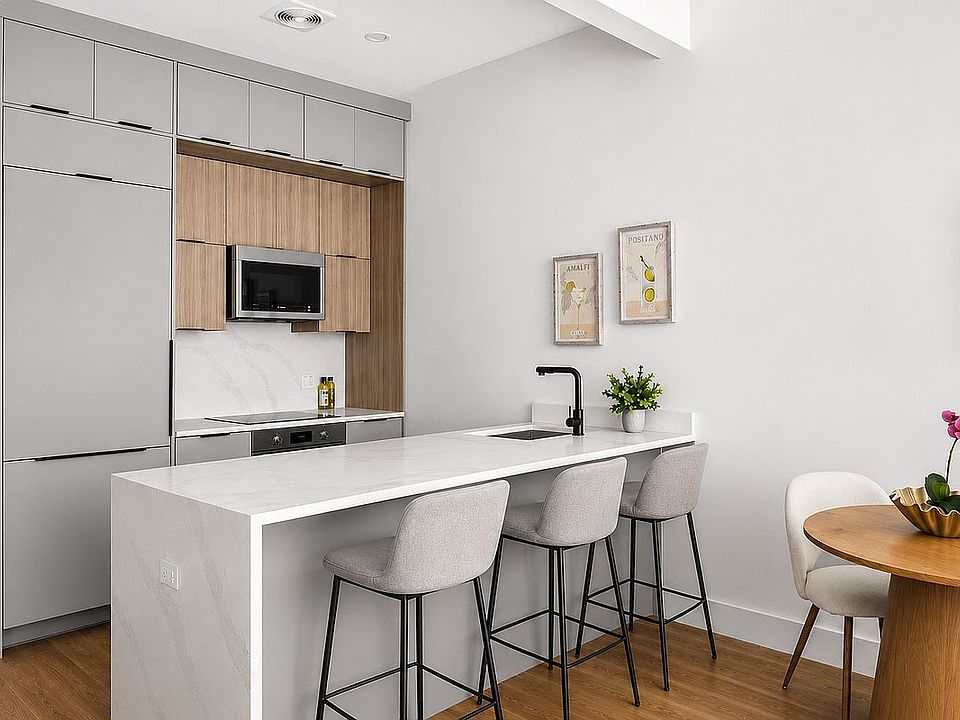 1st image of 106 Graham Ave #2F