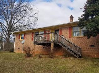 1720 Freeman Town Rd, Lake Lure, NC 28746