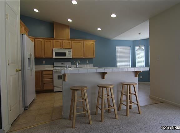 4th image of 1373 Falstaff Ln