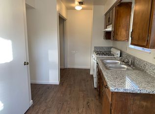 521 N Church St APT A, Visalia, CA 93291