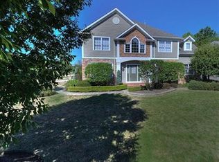 476 Wordsworth Ct, Richmond Heights, OH